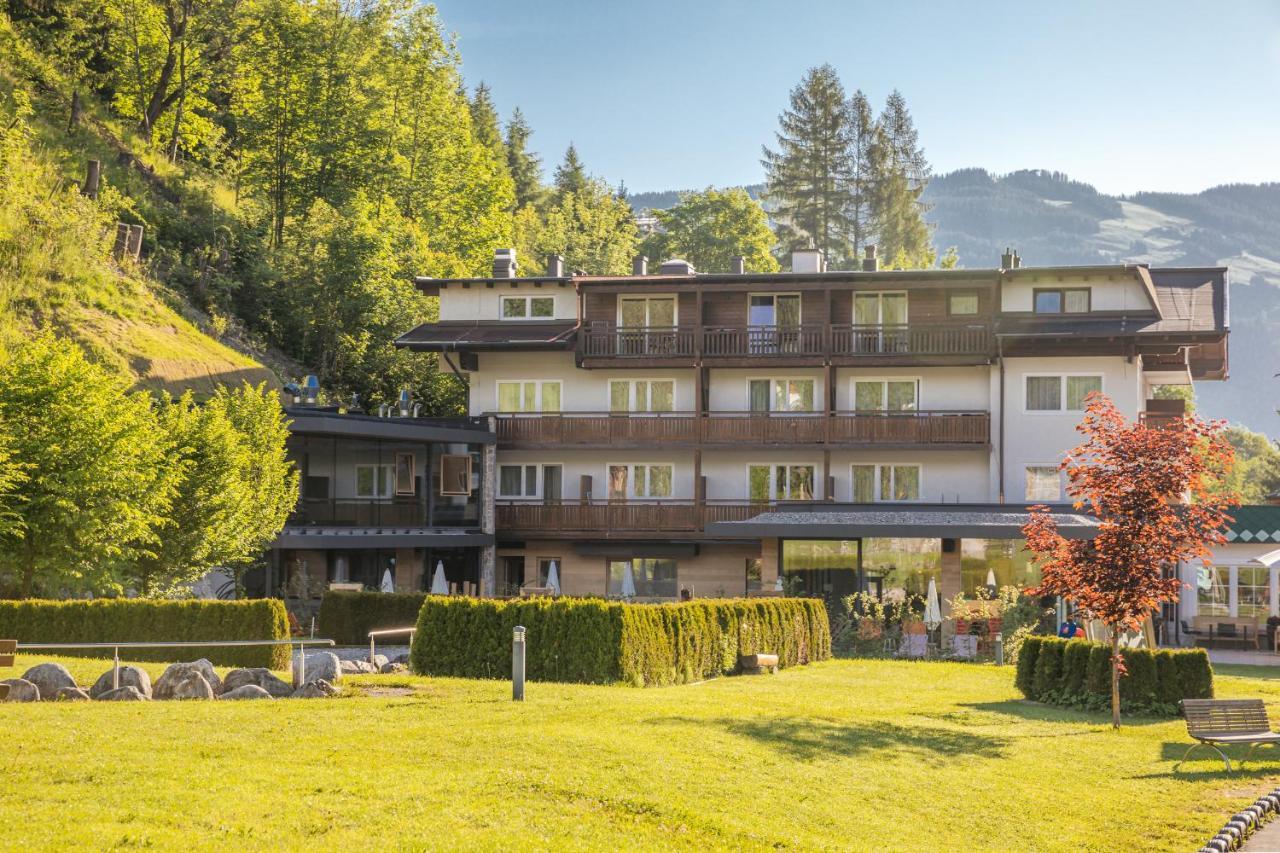 Rosentalerhof Hotel & Appartements Saalbach-Hinterglemm Eksteriør bilde